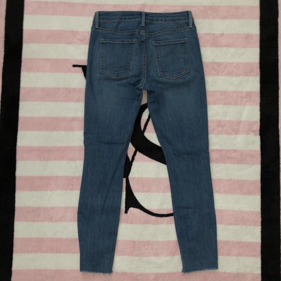 JBD Cutoff Jeans - Picture 4 of 7